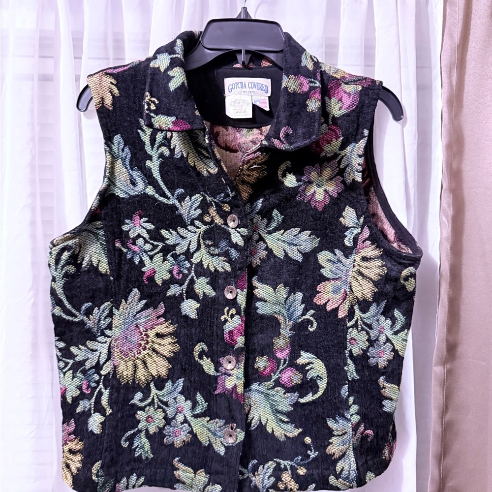 Black Button Down Floral Vest with Notched Collar and Vintage Style